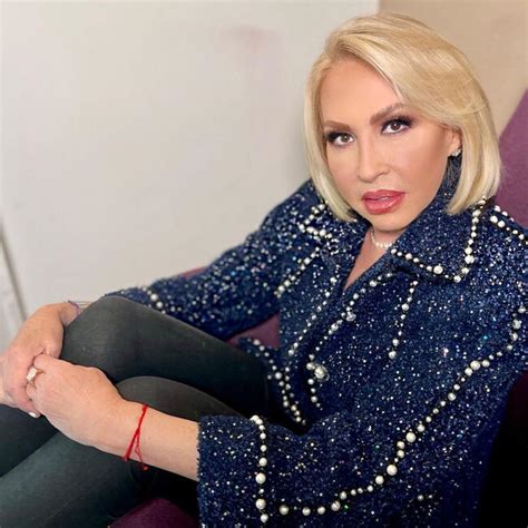 saco chanel de perlas laura bozzo precio|Laura Bozzo muestra su clóset con sacos Chanel y lujosas .